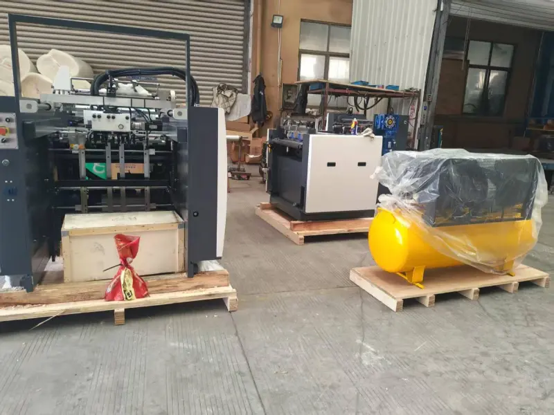 Az új Star YFMA-760 automatikus előbevonó laminálógépet hamarosan kiszállítják egy szaúd-arábiai vásárlóhoz.