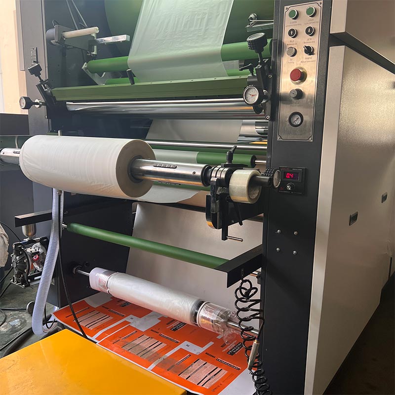 FHS-1050/1300 hideg-meleg laminálógép